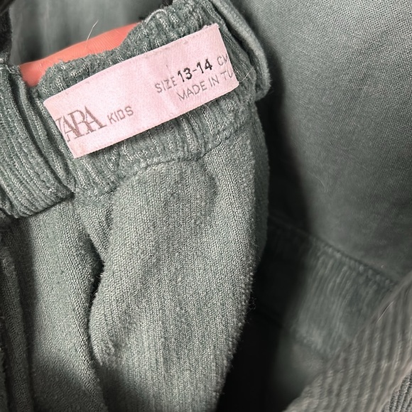 ZARA Kids Girls Evergreen Flounced Corduroy Pinafore Overalls Dress size 13-14 - Picture 10 of 10